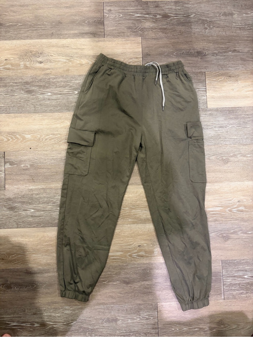 Vuori Olive Green Cargo Joggers
